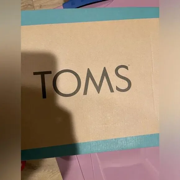 TOMS Kelsey Ankle Boot - Color: Brown Sugar Tiny Cheetah Printed Suede - NWT 9 - Picture 7 of 7